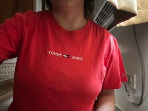 Red Tommy Jeans T-Shirt
