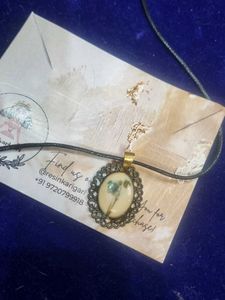 Resin Flower Pendant Necklace