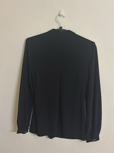 Chic Black Cut-Out Long Sleeve Top