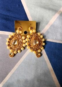 Exquisite Gold Pearl Necklace &amp; Earring Set