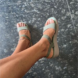 Chic Green Platform Sandals