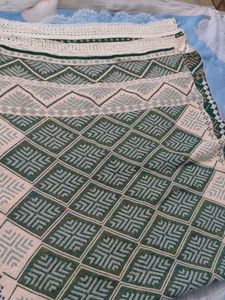 Green and White shawl