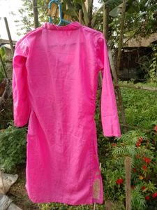 Vibrant Pink Lace Ethnic Skirt