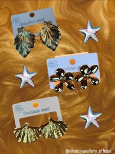 Anti-Tarnish Charming Bow &amp; Heart Earrings Set