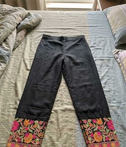 Embroidered Black Kashmiri coat set