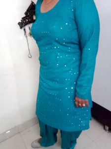 Satin Salvar And Net Suite
