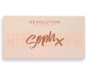 Original Makeup Revolution Eye Shadow Palette