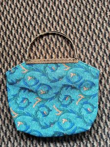 purse or clutch very pretty