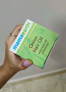 Mamaearth Onion Hair Oil