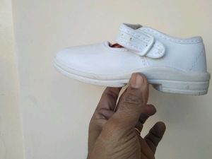 White School Shoes For Girls