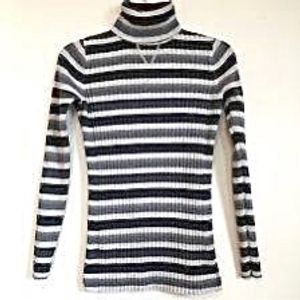 Turtle Neck Top