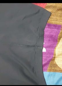 Comfortable Black Capris