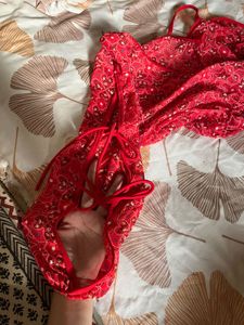 y2k Red balloon sleeves top with strings