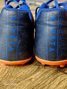 smart Kipsta Football shoes