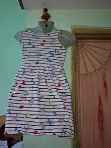 Chic Butterfly Print Mini Dress