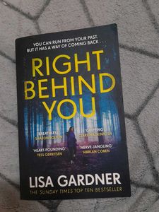Right Behind You by Lisa Gardner