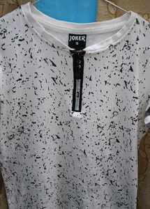Cute Graphic Zip Neck T-Shirt