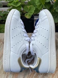 PRICE DROP!!! Adidas Originals Stansmith