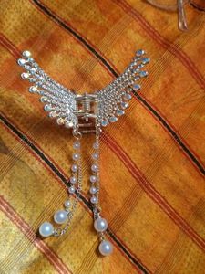 Pearl & Rhinestone Hair Claw Clip