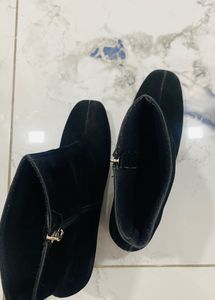 Stylish Black Ankle Boots