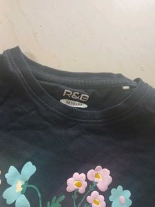 Cute Bee Kind T-Shirts