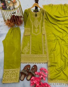 Fixed Price New/Unused Embroidered Kurta Set