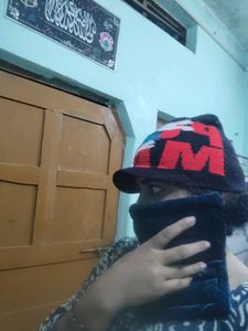 Knit Bucket Hat with Geometric Print