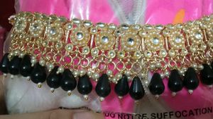 Elegant Black &amp; Gold Choker Set
