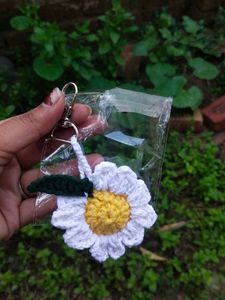 Handmade Crochet Daisy Keychain