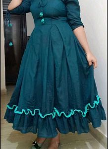 Gown / Frock
