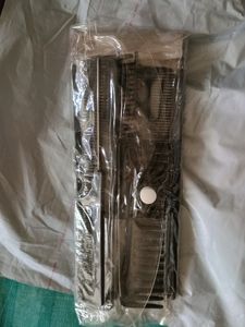 New Unused Saloon Combs Set