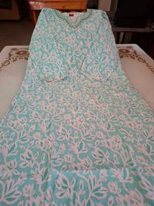 Beautiful Teal Kurta Set