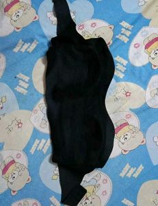 Black Strapless Bra
