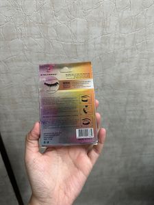 Brand New Eyelashes With Glue