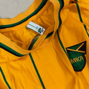 Jamaica/Yellow V-Neck Graphic T-Shirt