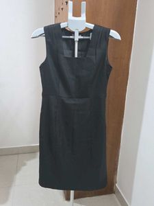 Code by Lifestyle Sleek Black Sleeveless Dress