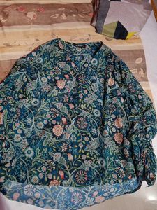 Vintage Floral Print Long Sleeve Top