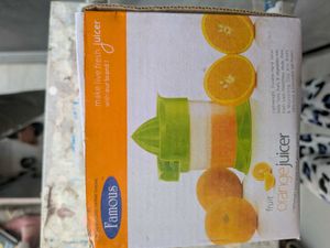 Famous Fruit Orange Juicer