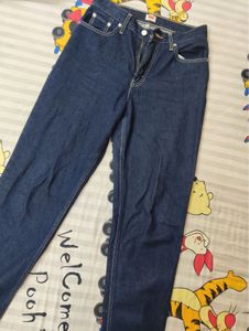 Levi's Dark Wash Denim Jeans