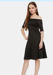 Chic Off-Shoulder Black Dress