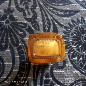Lakme vit c super glow skin perfecting tint