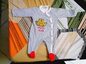 Cute Bear Hug Baby Romper