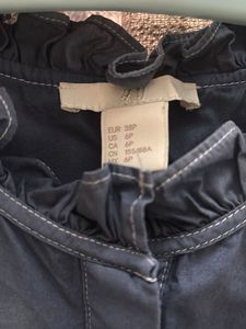 H&amp;M Elegant Navy Blue Puff Sleeve Top