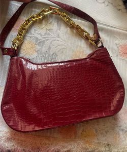 Festive Sale 🔥 Croc Embossed Shoulder Bag
