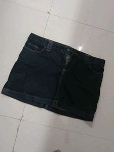 Classic Dark Wash Denim Skirt
