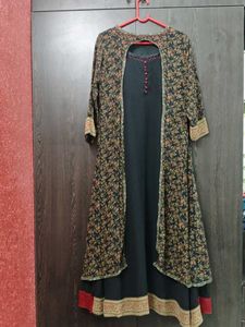 Elegant Floral Print Kurta Set