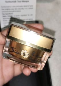 Sian ROOPAM KUMKUMADI FACE MASQUE