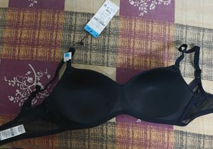 Black T-Shirt Bra