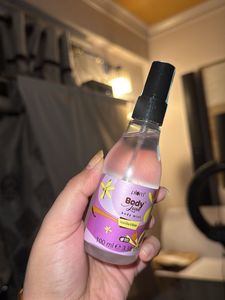 Plum BodyLovin Vanilla Vibes Body Mist
