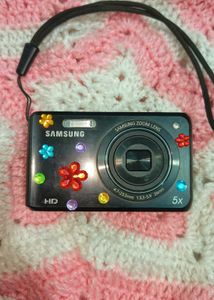 Samsung dual screen Digital Camera